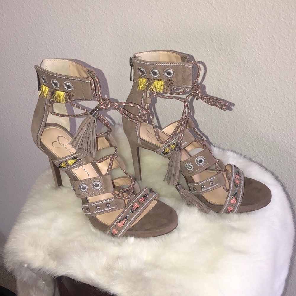 JESSICA SIMPSON 4-inch HEELS